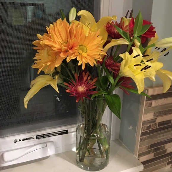 Meet your Posher, Jennifer - Picture 1 of 1